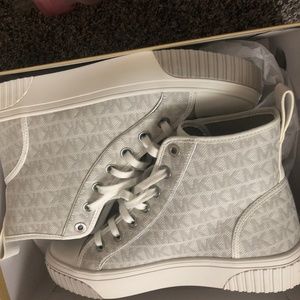 Michael kors shoes